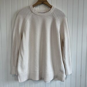 Old Navy Knit Pullover  Crewneck Sweater L (petite) Fisherman  Minalmalist Neut